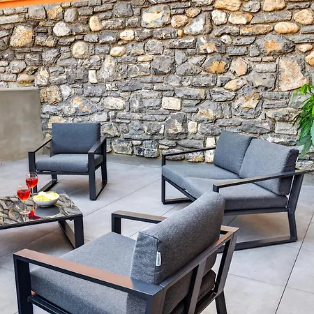 Vila Exclusive - Parking - View *