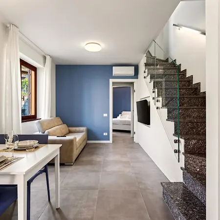 Vila Exclusive - Parking - View