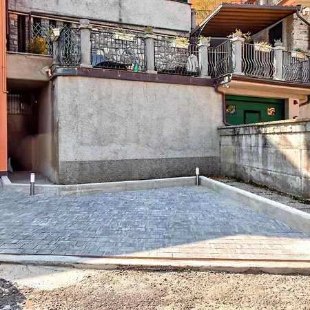 Exclusive - Parking - View Vila *