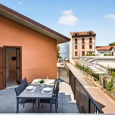 Exclusive - Parking - View Vila