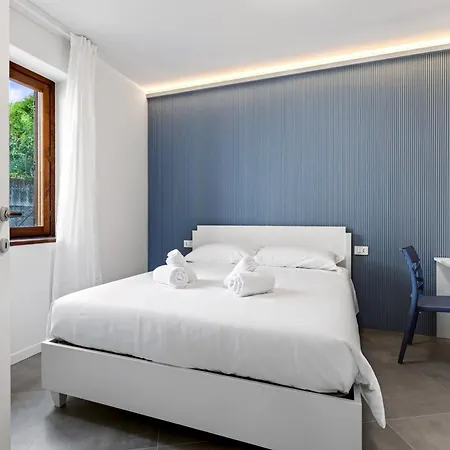 Exclusive - Parking - View * Varenna